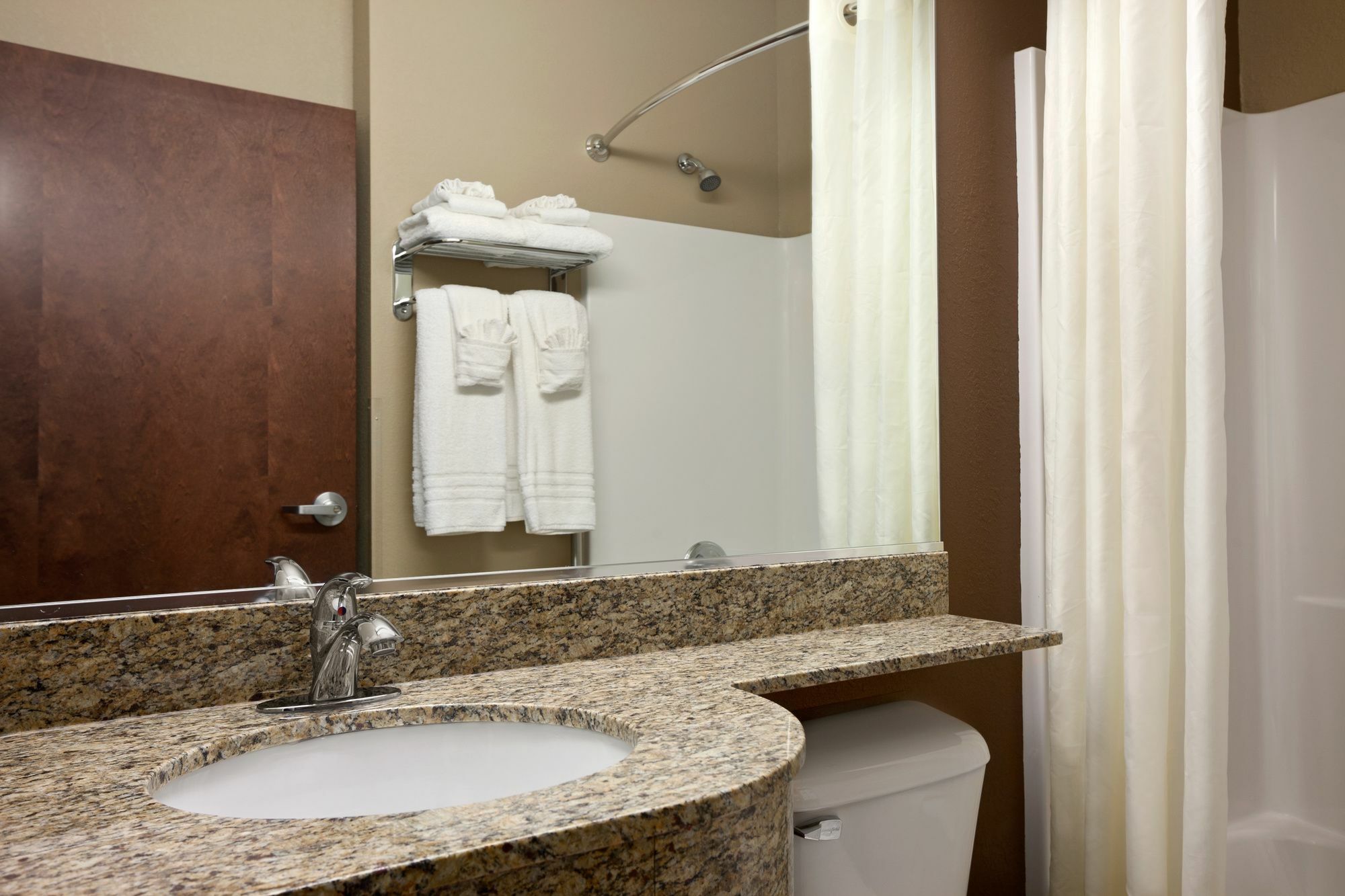 Microtel Inn & Suites By Wyndham Wheeling At The Highlands Triadelphia Extérieur photo