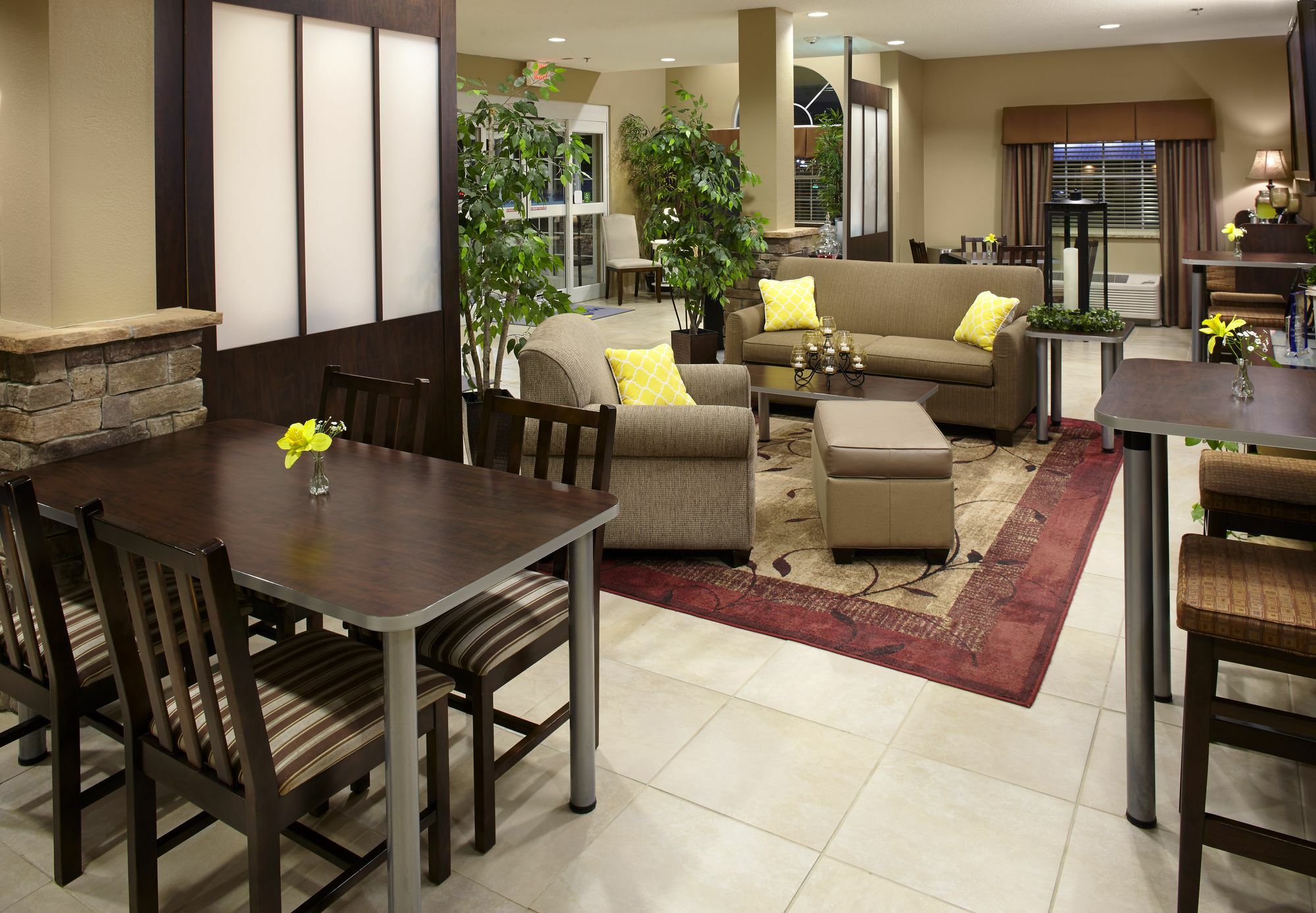 Microtel Inn & Suites By Wyndham Wheeling At The Highlands Triadelphia Extérieur photo